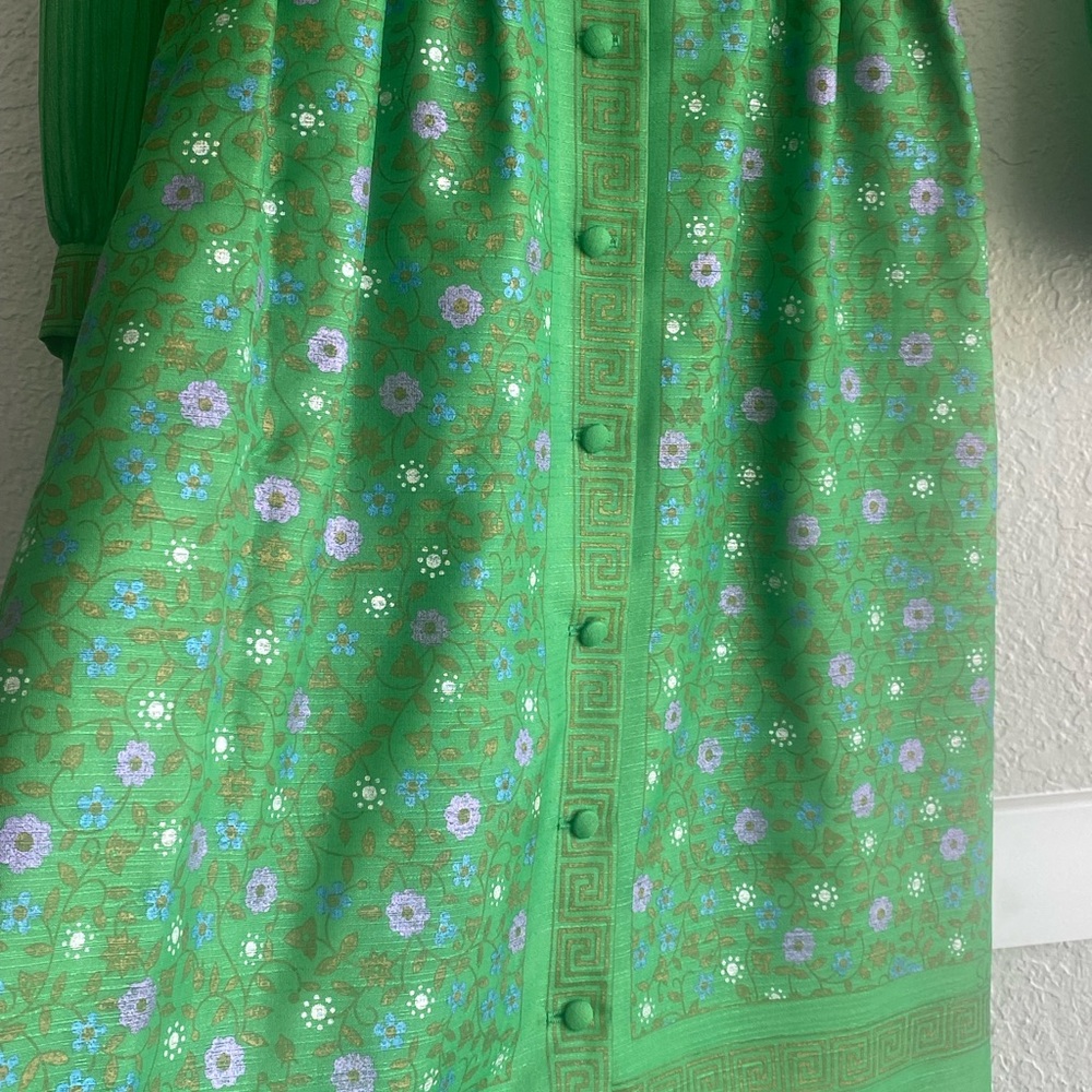 Vintage Green Dress With Floral Design And Gold Greek Key Detailing. Fairy Core. - Picture 6 of 12